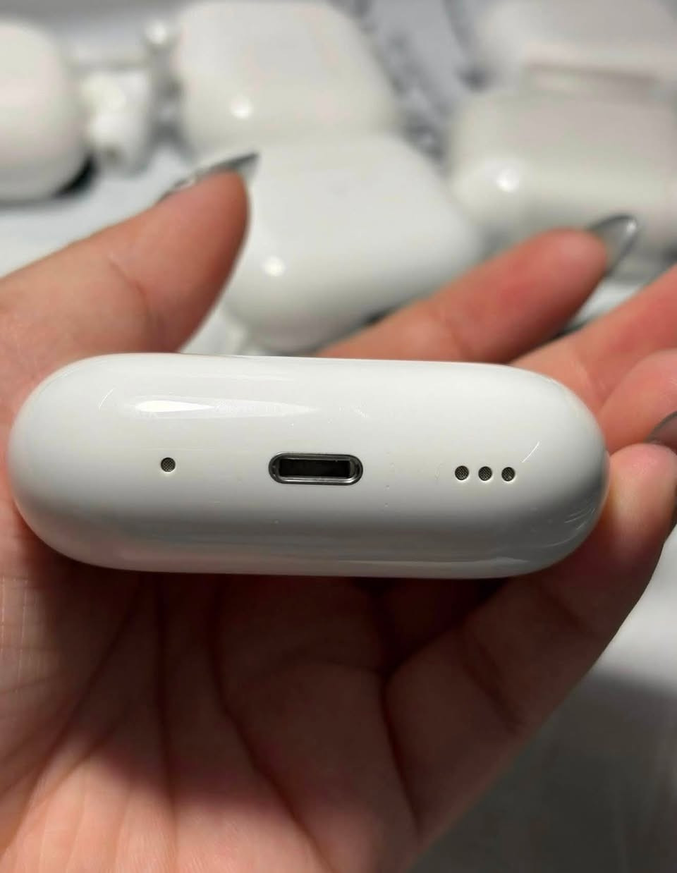 Air pods pro 2
سماعات ابل اصلية باله امريكية " باله امريكي يعني مستعمل بس كلش نظيف نظافه ٩٠/ ممفتوح ولا مصلح عزل صوت رهيب تدعم  GPS بحاله ضياع عزله كلش قوي تدعم خاصيه الصوت المحيطي بدون تاخير شرط " بيع مستعجل بسبب وصول حاويه بدون ربح فقط 20 الف 
حجز واتس اب ***********
