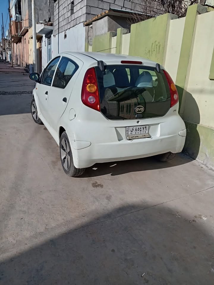 بي واي دي للبيع 
جامات كهرب ✅
رقم بغداد مشروع وطني ✅
شرط التحويل ✅
لون ابيض بدون صبغ ✅
ضررها بس جاملغ الكدام صفحت السايق ✅
بدون دواخل ✅
سعرها 35بيها مجال قليل 
***********
