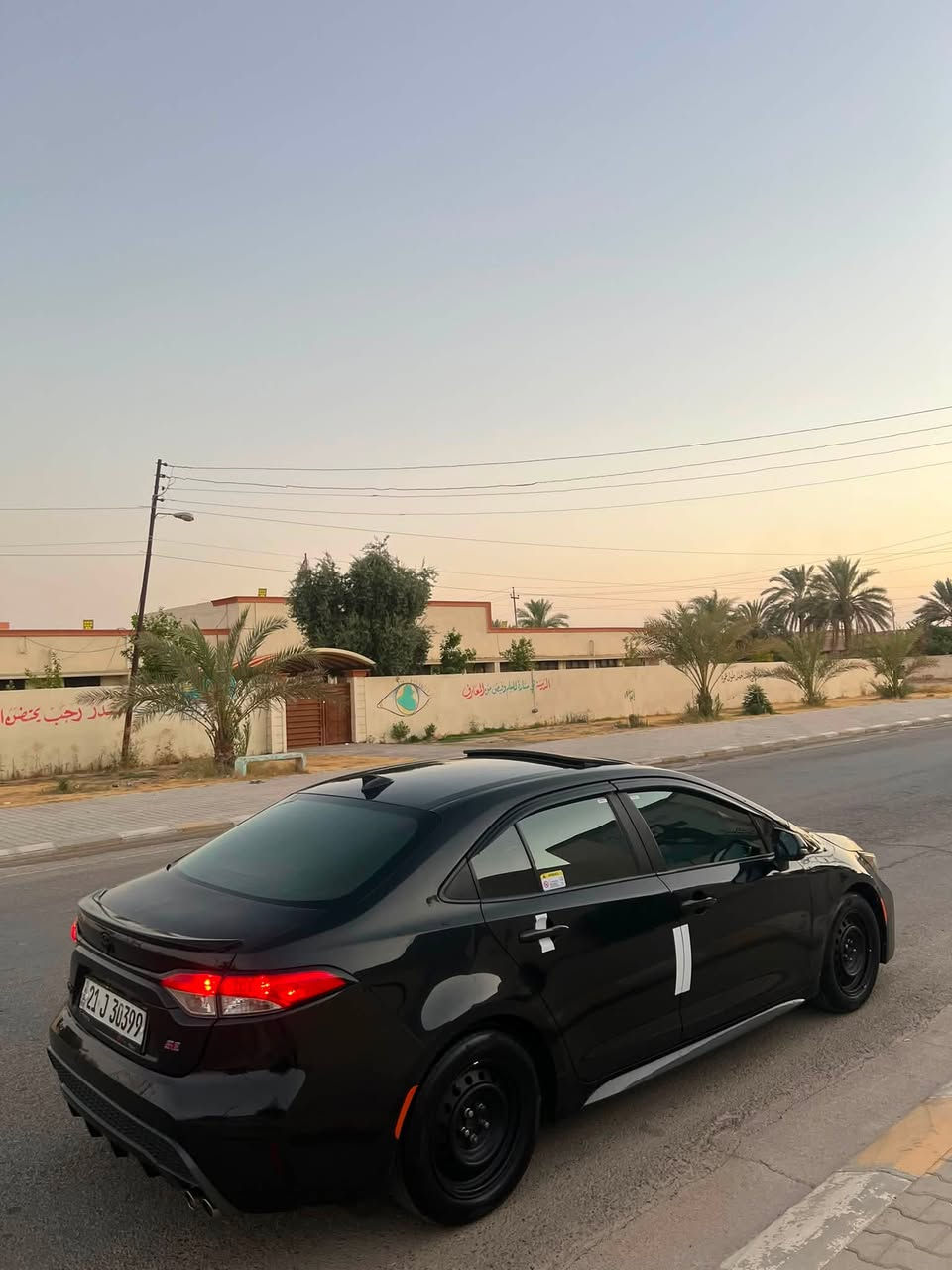 اعتذر من الوعده والإقساط والمراوس🔴.
السلام عليكم كورلا 2020 امريكي.
السياره فول اعلى مواصفات بالكورلا.
كير محرك صدر تبريد كلها بالشرط.
محرك 2000 المرغوب.
ضررها ثلاث قطع بدون لا دواخل ولا ايرباك.
رقم سليمانيه تحويل مباشر.
مواصفاتها:
1- شاشه كبيره تدعم كاربلاي.
2- بصمه تشغيل وبصمات أبواب.
3- اوتو هولد.
4-سلايت .
5 -رادارات اماميه وجانبيه.
6-تثبيت سرعه وتحديد مسار.
7-لدات اماميه وخلفيه.
8-توقف ذاتي.
وجثير مواصفات بعد.
سعرها: 123 وبيها مجال.

مكاني صلاح الدين قضاء العلم.
للاستفسار: ***********
