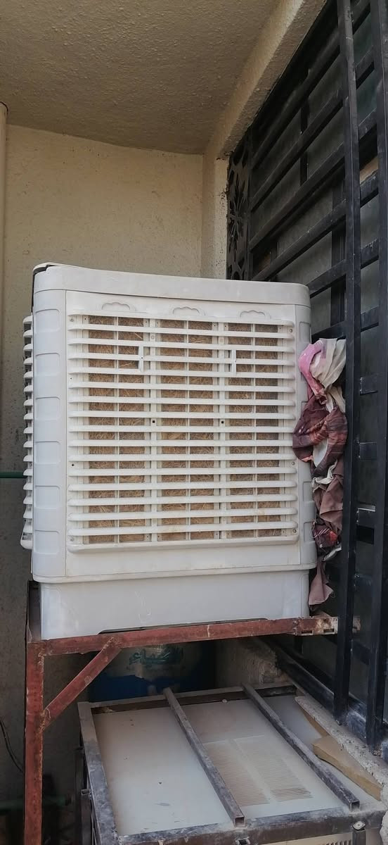 السلام عليكم مبرده بلاستك مروحه شغلها بيدك وتاخذها السعر قفل ١٠٠ كربلاء الأمن الداخلي رقمي ***********
