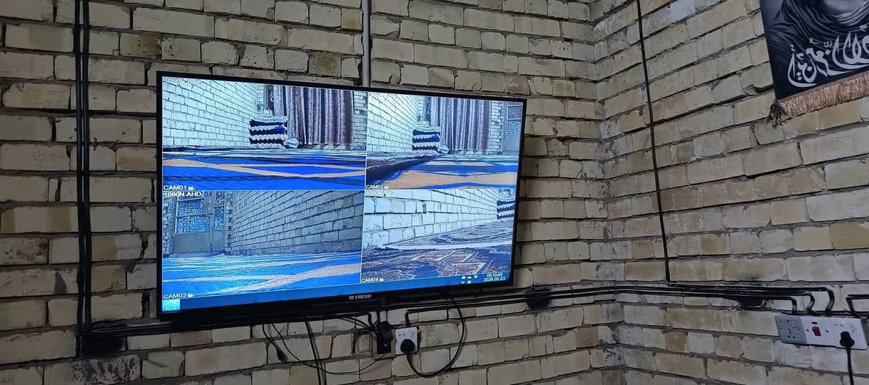 السلام عليكم ورحمة الله وبركاته يسبب الوعود الكاذبة أعيد نشر سستم كامرات نوع اكو فجن ٢ميكا السعر ١٢٥ المكان بغداد فلكة حي النصر للاستفسار *********** بي واتساب
