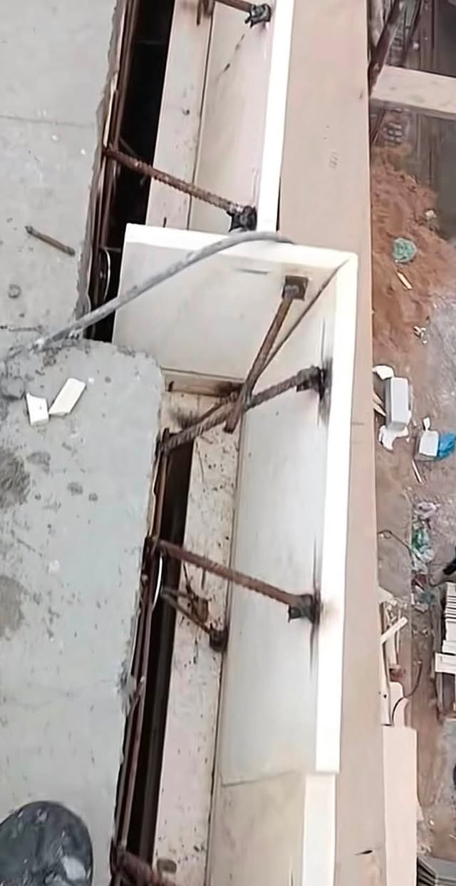 السلام عليكم
اخواني مرمر وجهات مكانيك حديد ونحشي ونشتغل ارضيارت مرمر وكاشي ونطيك ضمان بل عمل درجة اولى رقم الهاتف ***********بيكم خير وتتدللون

