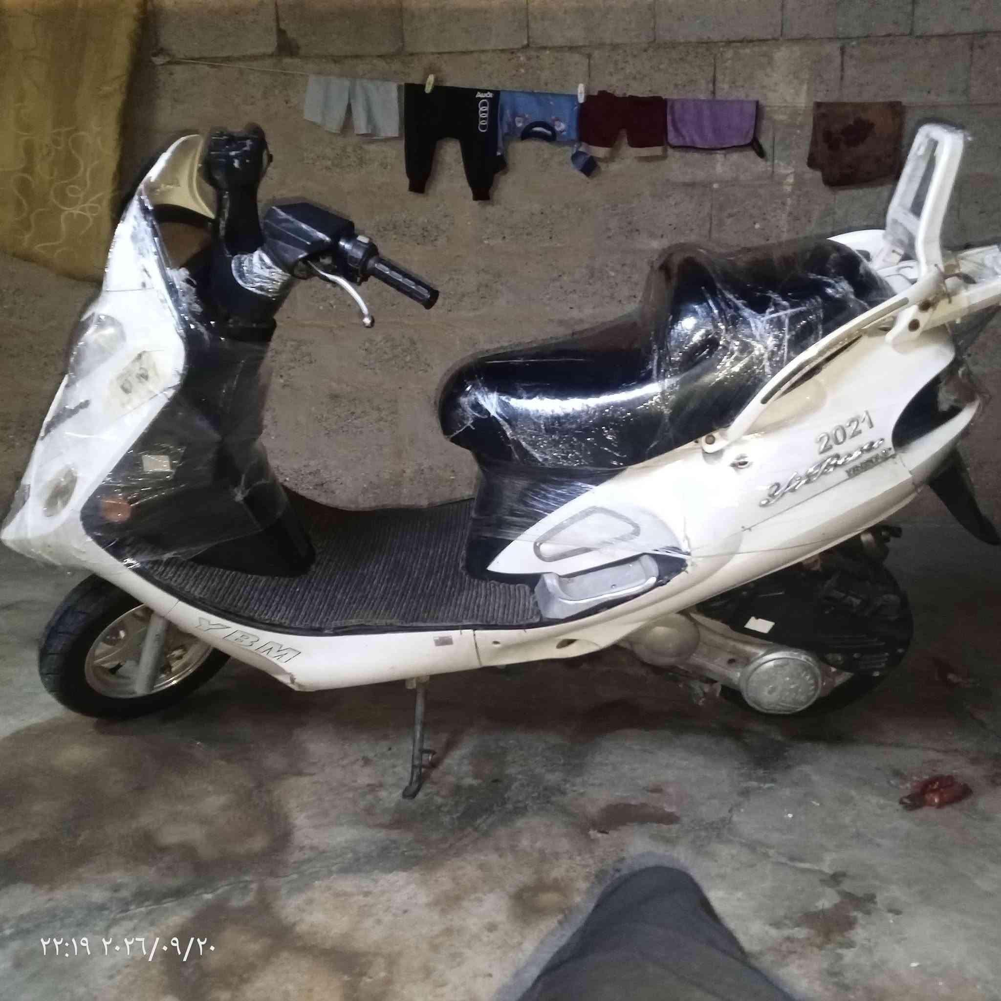 اوبل للبيع موديل 21 سعر 250 بمجال قليل شرايك خابرني مال شغل لا صرف ولا بخار مال ناس مت هذا رقمي الحب شراي يدق علي ما ابي واتساب اتصال ***********

نص مكتوب في الصور:
- ٢٢:١٩ ٢٠٢٦/٠٩/٢٠