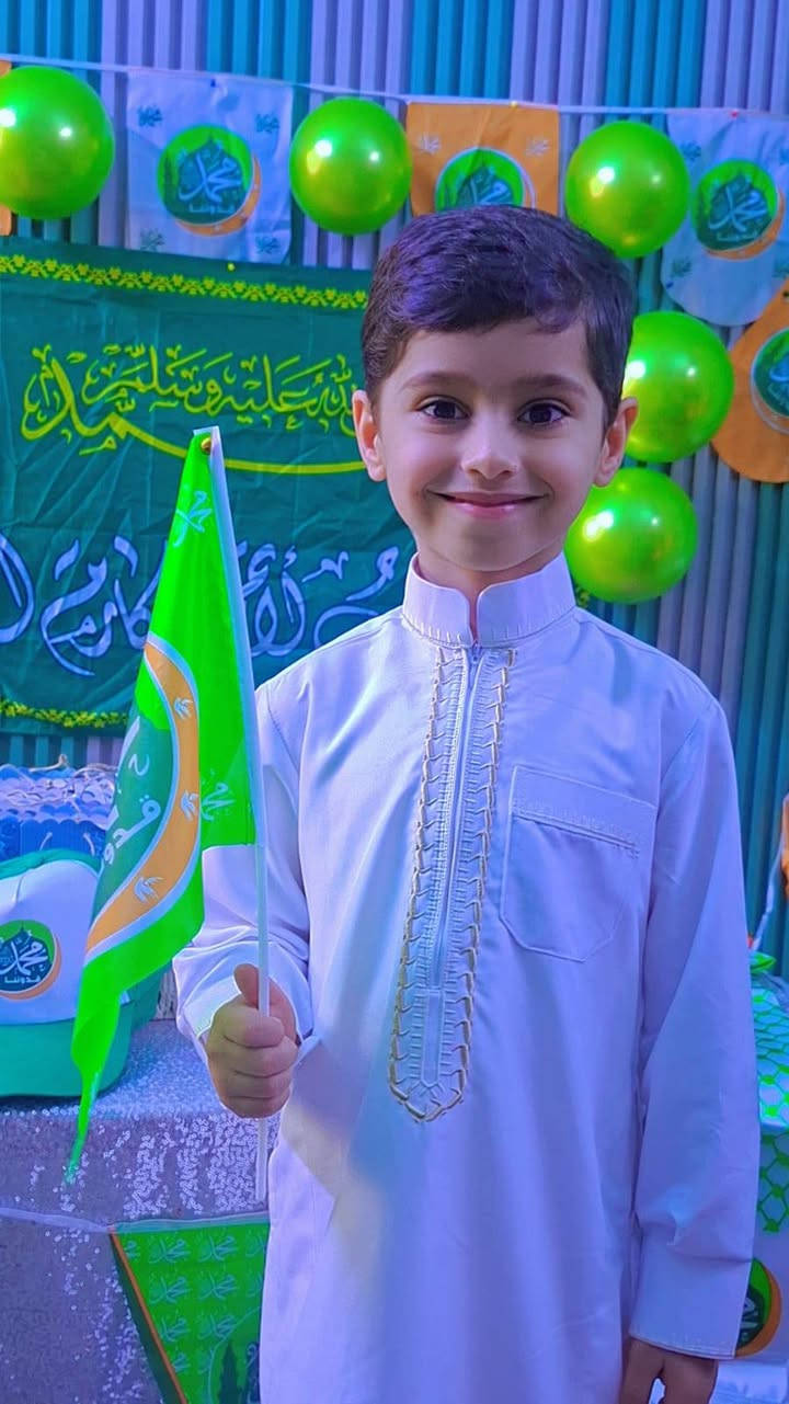 لضمان بيئة تربوية تعليمة ترفيهية لابنائك ....ليكون اختيارك التسجيل في #روضه_وحضانه_وهج المعرفة التعليمية 💜 👑  ..
بعون الله وفضله 💐 تعلن روضتنا عن الاستمراربالتسجيل للعام الدراسي الجديد ❤️2026/ 2027🌟❤️

  نستقبل الأطفال من✨💚 (عمر شهر  إلى عمر ست سنوات) وكذالك نستقبل الحالات الخاصة (كصعوبة النطق وقلة التركيز) بالأضافة الى توفير الالعاب الفكرية لزيادة التركيز وتطور عقل الطفل  من عمر  سنة 💚 ✨

 مراحلنا الدراسية : 🕊❤️
1-حضانة من عمر شهر  🤱👼
2- تحضيري KG  🧚‍♂️🧚‍♀️
3-روضة:👩‍👦‍👦
          - المستوي الأول  ( KG1 ).
4- تمهيدي 👫👭
          - المستوي الثاني  (KG2  ).

#حيث_نوفر_لكم_الآتي : 😻🌻👑
        - كادر تعليمي ذو كفاءة وخبرة عالية.
        - منهج متكامل لجميع مراحل الروضة( التحضيري/والروضة/والتمهيدي).
        - حصص خاصه باللغة الإنجليزية.
        -أنشطة مختلفة تشمل:
                   - أشغال يدوية.
                   - رسم وتلوين.
                   - قصص.
                   - ألعاب ترفيهية
-مسرح عالم دمى  الاطفال وشخصيات كارتونية .
                   - نشاطات رياضية.
                   - أنشطة تعمل علي تطوير المستوي الإدراكي للطالب.
🌸 

🔹منهج الروضه (اسلاميه & عربي & رياضيات math & English & ترفيه & اعمال فنيه & رياضه & مسابقات &علوم)

🔹 الدوام مستمر طيلة أيام السنة من الساعه (السابعة صباحاً) ⏰ إلى الساعه ( الثانيه ظهرا)🤩 ويوجد نظام الاوڤر تايم إلى ساعه الثالثة عصراً 🌟🌻 والرابعه عصرا

🔹 التعليم بأتباع طرق تدريس حديثة ومتطورة وممتعة وبأشراف كادر 👩🏻‍🏫 ذو خبرة في التدريس والتعامل مع الطفل .  
🔹 دروس في الأتكيت والسلوك الاخلاقي والتعامل 🏆 الانساني 🌷 ويتعلم فية الطفل المبادئ السامية وأساليب الرقي الحديثة .
🔹 صالة عرض سينمائي 🎥 يقدم فيها الافلام التعليمية 🎞 والقصص 📝 التربوية الهادفة .
🔹 نشاطات لا صفية 🎭 ومسابقات وسفرات ترفيهية 🎡وتعليمية وهدايا تشجيعية 🎁 طول السنة . 

🔹 وسائل نقل 🚌 حديثة ومكيفة لجميع المناطق ويكون استلام الطفل 👼🏻 وتسليمة عن طريق معلمته 👩🏻‍🏫 التي تكون برفقة الطفل حين مجيئه وذهابه .

🔹يوجد نظام تواصل مع أولياء أمور التلاميذ عن طريق كروبات خاصة لكل مرحلة من المراحل الدراسية والتي يتم من خلالها نشر الدروس والملاحظات وتبادل الافكار بين اولياء الامور والمعلم .

📝المقاعد محدودة.....هدفنا جودة وكفاءة واهتمام وليس الكمية. 
📝 

🥇🥇فلسنا الوحيدين لكننا نطمح ان نكون الافضل وبقمة الهرم وسنكون  الاجدر بثقتكم ورضاكم برضى الله ومنته ورضى الاباء ومن الله التوفيق ..   

 تستقبل روضتنا حالات طيف توحد / والتشتت / النطق / والتركيز / ونضمن لكم حالات الشفاء مع خبراء الاختصاص بهذا مجال ونضمن لكم ايضأ دخولهم الى المدراس

🌸العنوان :-البنوك/حي التربية/محلة: 315
زقاق: 9
      💜🌸شارع المشاتل الفرع الثاني من سيطرة جامع  السادة النعيم 

 سيكون أبناؤكم بخير وسعادة 💜🌸 

ملاحظة: نستقبل الاطفال من المناطق الاتية:(البنوك- التربية- سومر - التجار-الشعب- الصحة- الطاقه - حي اور- الطالبية- جميلة) الاتصال على الارقام التاليه (***********/***********)
لضمان بيئة تربوية تعليمة ترفيهية لابنائك ....ليكون اختيارك التسجيل في #روضه_وحضانه_وهج المعرفة التعليمية 💜 👑  ..
