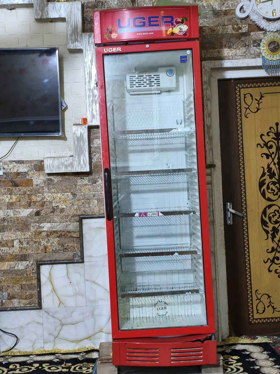 السلام عليكم براد للبيع ثلج المكان حله الرقم ***********
