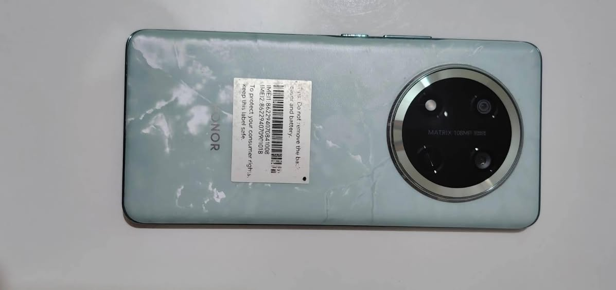HONOR X9Cللبيع مستخدم كم يوم النظافة 100%  
للأستفسار الأتصال على ***********
