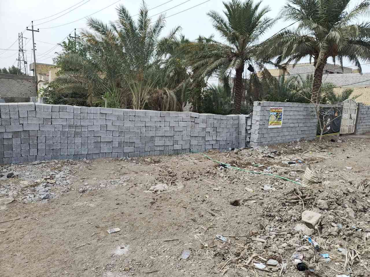 قطعة أرض • تجاري • على شارع