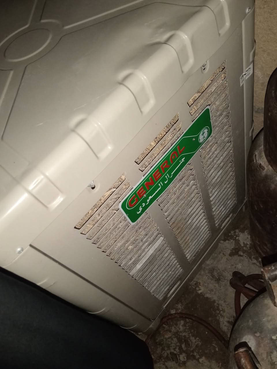 مبرده جنرال سعودي  حجم 1 ونص 
ستخدام سبوع جديد سعر 120 وبيهه مجال عنوان بغداد لمشتل حي المعلمين حي رئاسة***********
