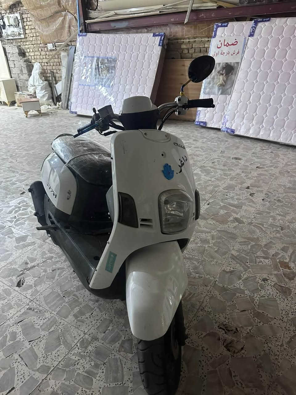 بوليس • ٢٠٠٨ • كابريتر