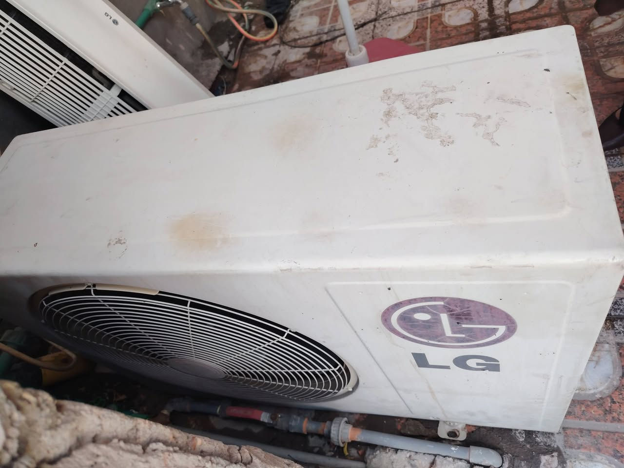 ٢ طن lg للبيع
٢٥٠ الف
***********
بغداد نفق الشرطة
