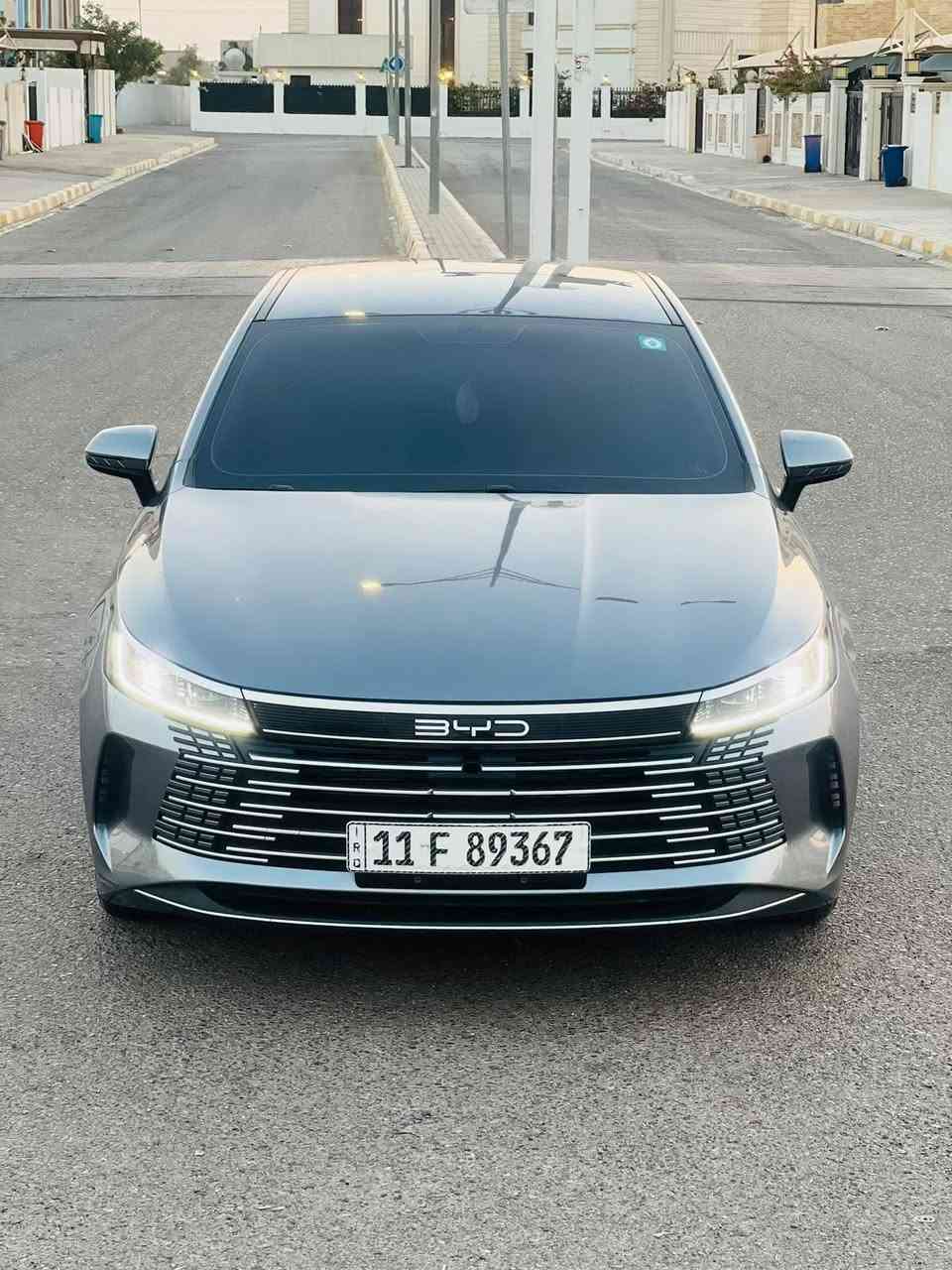 بي واي دي ديستروير 2025 هايبرد وقود 
  المسافة  13 كم 
الوارد: صيني
الممشى: 13
 المحرك: 1.5 لتر
🛞حجم الويل: 17 إنش
مقاعد جلد 
 فل مواصفات ناقل حركة أوتوماتيك
تشغيل بصمة ودخول ذكي
شاشة لمس ( كبيرة دوارة) 
شاشة عدادات رقمية
✅ Apple CarPlay
✅ Android Auto
نظام ملاحة GPS
 كاميرا 360°
كاميرا خلفية
حساسات أمامية وخلفية
مثبت سرعة
 نظام المحافظة على المسار
مقاعد جلد فاخرة
تبريد وتدفئة للمقاعد الأمامية
 مكيف أوتوماتيك
إضاءة LED أمامية وخلفية
 نظام مراقبة ضغط الإطارات (TPMS)
3 انظمة قيادة نورمل سبورت ايكو 

السعر 126 وبيها مجال 
للاستفسار  الاتصال 

***********
