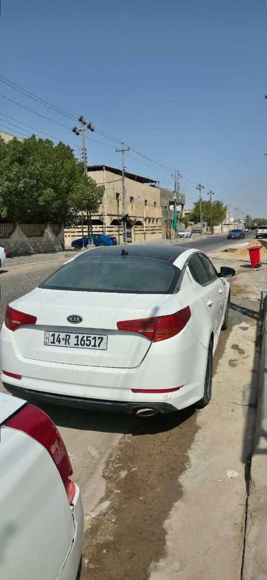 سياره اوبتما موديل 11 محرك ٢٤٠٠ سياره چافيه اكفلك كير ومكينه  ماشيه 280 الف
حداديه ٦٠ بالميه كامله دواخل جلد  وارد كوري بانزين اصوليات كامله شرط التحويل وباسمي 
 السعر : 68 ورقه بيها مجال قليل 
الرقم :***********
رقم السياره بصره جديد
