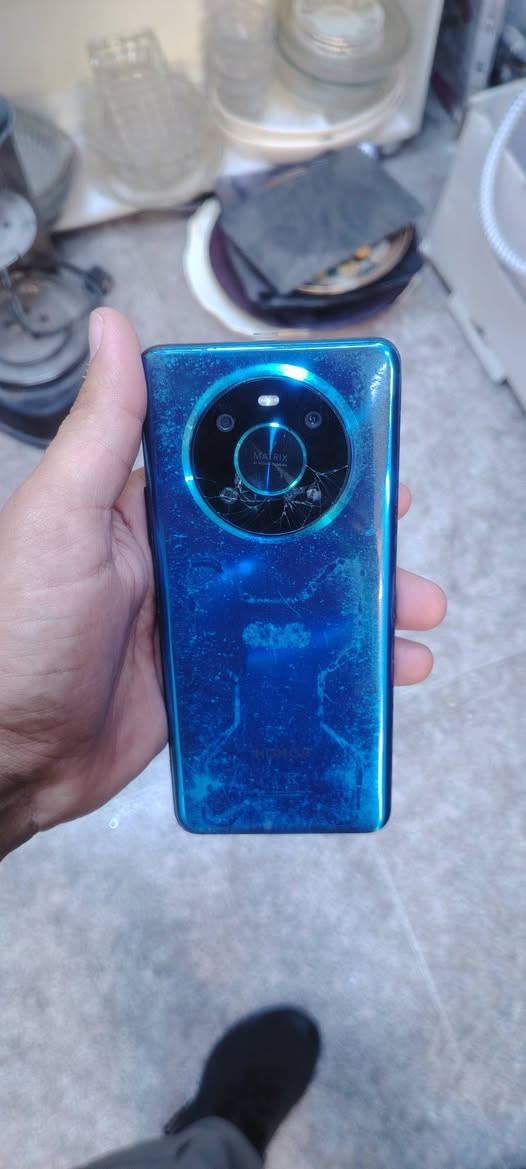 سلام عليكم

هونر x9

ذاكره 128

سعر 100

استفسار اتصال ***********
