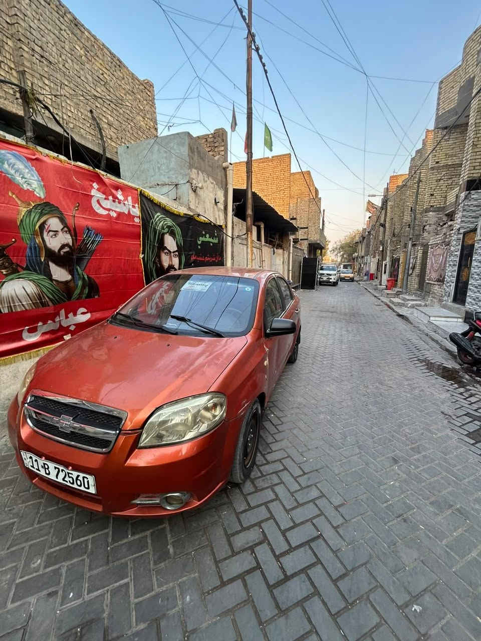 سياره شوفرليت افيو موديل 2008 وارد أمريكي رقم بغداد سنويه لغايه 2031 باسمي  هزه جديده كير اوتماتيك تبريد حداديه خير من الله السعر 53 ورقه وبيها مجال العنوان بغداد مدينة الصدر قطاع 27رقم ***********
