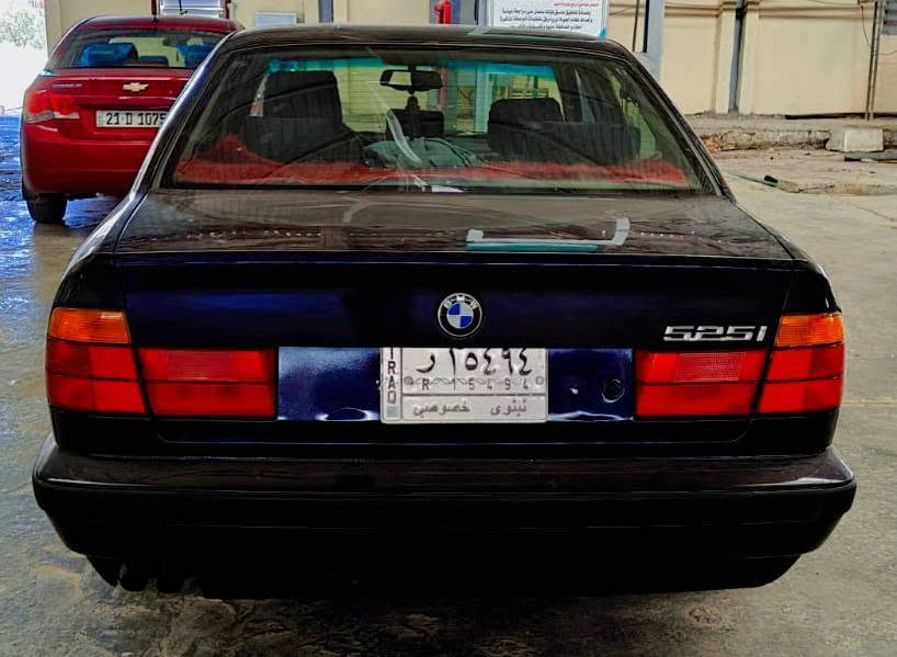 للبيع BMW
525 اصل 
مسكر كبس
وارد ياباني
بجم عريض
موديل 1995
محرك شرط 
كير شرط 
تبريد❄️
تدفئه 🔥
دبل ايرباك
 دبل جكمجه
تخم تاير جديد 
طخم صدرجديد 
طخم تواير جدد
كشنات جلد كهربائي
بدون قطرة خياس
كهربائيات بلاد كله شغال
مرايات منفصل
4 بطاين جديد
ربل ابواب جديد
بيه مواصفات ما مذكوره
رقم نينوى بسمي تحويل مباشر
صبغ جماليه فقط بدون ضربه بدون معجون
الداخل نضيف حييل
مكان السياره جنوب الموصل قريه اطويبه
السعر ٦٥ 
ملاحضه السياره على وضع الشركه والسياره احلى من الصور كلشي بلادي
للستفسار  رقم *********** ابو اشواق
