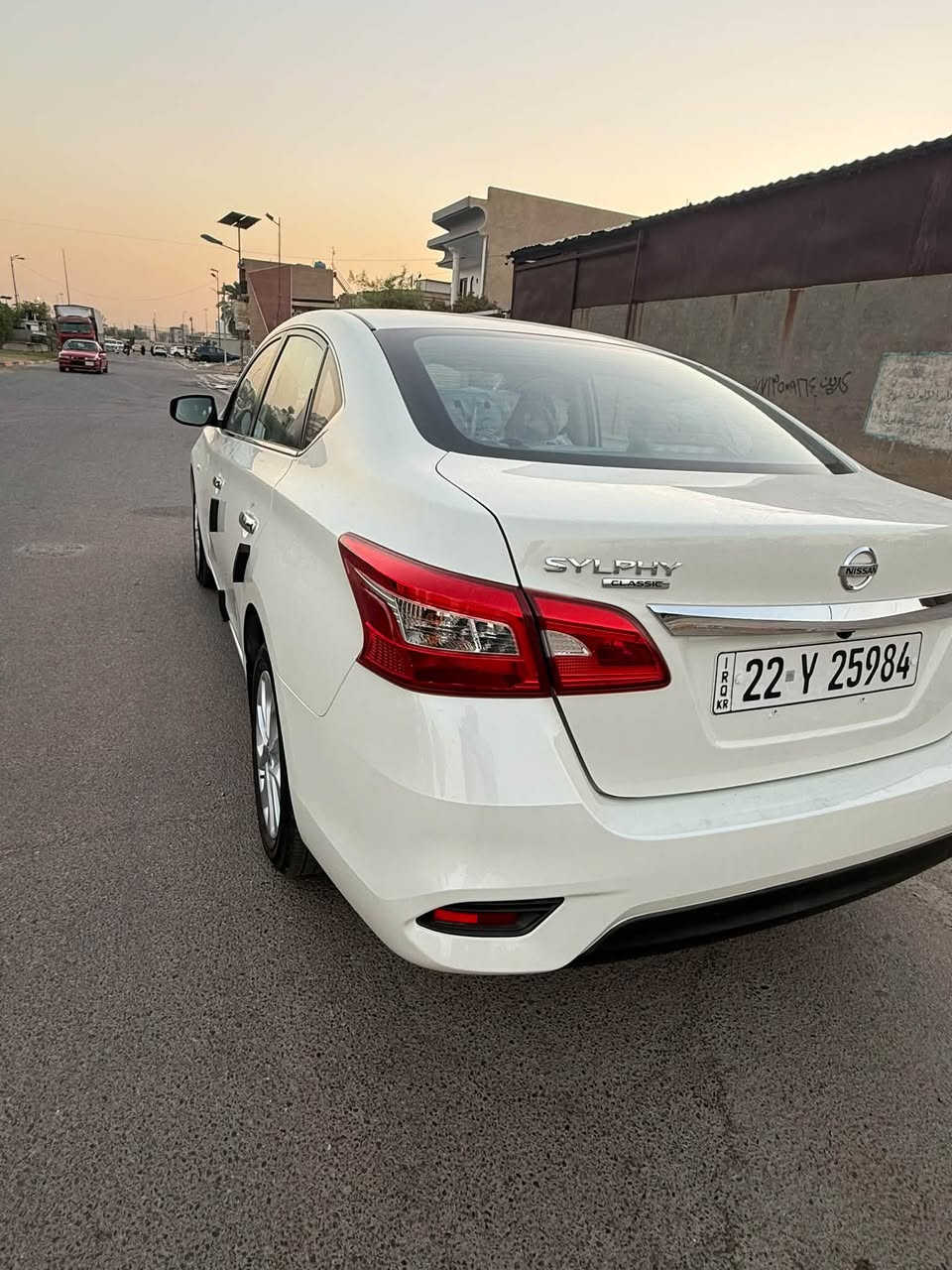 السلام عليكم سنترا 
فول موديل 25 زيرو 300 كيلو 
كفاله عامه مغلفه كشنات 
ارضيه 
***********
