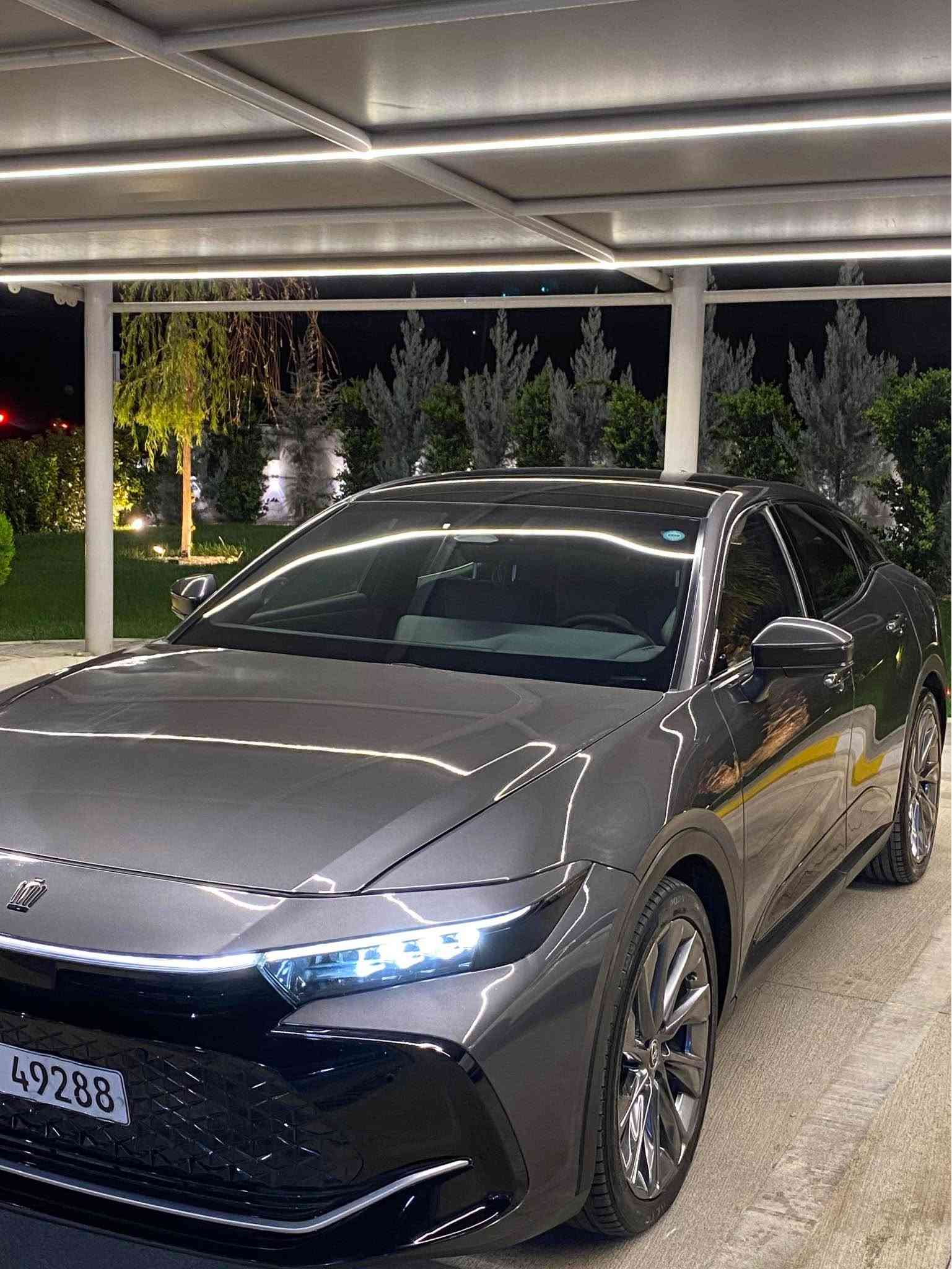 بـسـم اللە رەحـمان رەحـیم 

Toyota Crawn hybrid 2024 
ئەمیکیە 
فوول فوولە 
جەیزو مەزبوتە سەنتی مەسرەفی تیەنیە مەلی دۆستە 
٤٨ km ڕۆشتوە 
چەمەلەخو تۆزیکی بۆنیتەکەی بۆیەخە 
پیشو پشتی کەپسە 
ئیرباگ بەس سەوکەن تاقیوە بیلاد دەنرەوە تەوە 
لە سلیمانیم 

Toyota Crown Limited
مودیل 2024
هایبرید⚡️🔋
وارد امريكي 

المواصفات :
سقف بانوراما
كشنات جلد 
كشنات تبريد و تدفئة ❄️🔥
4 كاميرات 
رادار 
تحكم ستيرن 
بدون دواخل 
بدون شاصي 💯
لەسلیمانیم
نرخ 274گەلا مەجەل 
*********** السليمانية, العراق

