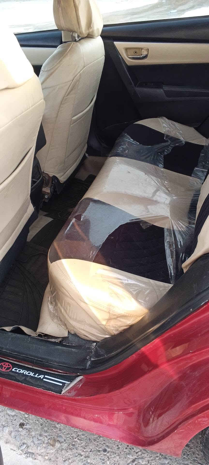 سلام عليكم كورلا حمره لبيع
تبريد 🥶
تدفئه شغاله 😪
محرك كير شرط 
نوع سياره برو 
موديل سياره 17
رقم صاحب سياره 
***********
وتساب فقط
