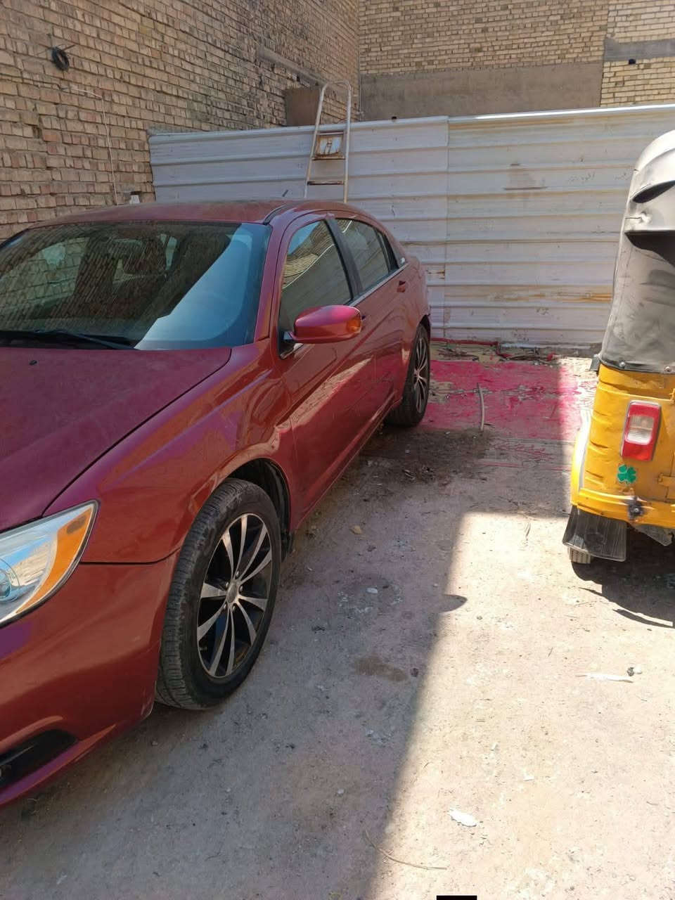 للبيع مكاني بغداد                Chrasler c200 2013
‏
‏
‏مكينه 2400   4 سلندر
‏
‏للاتصال  ***********
‏
‏
