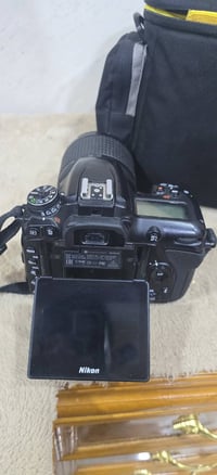 متاح كامره نيكون 7500D  كامل ملحقات  رام + بطارات عدد ٢ شاحنه +جنطه  ك...