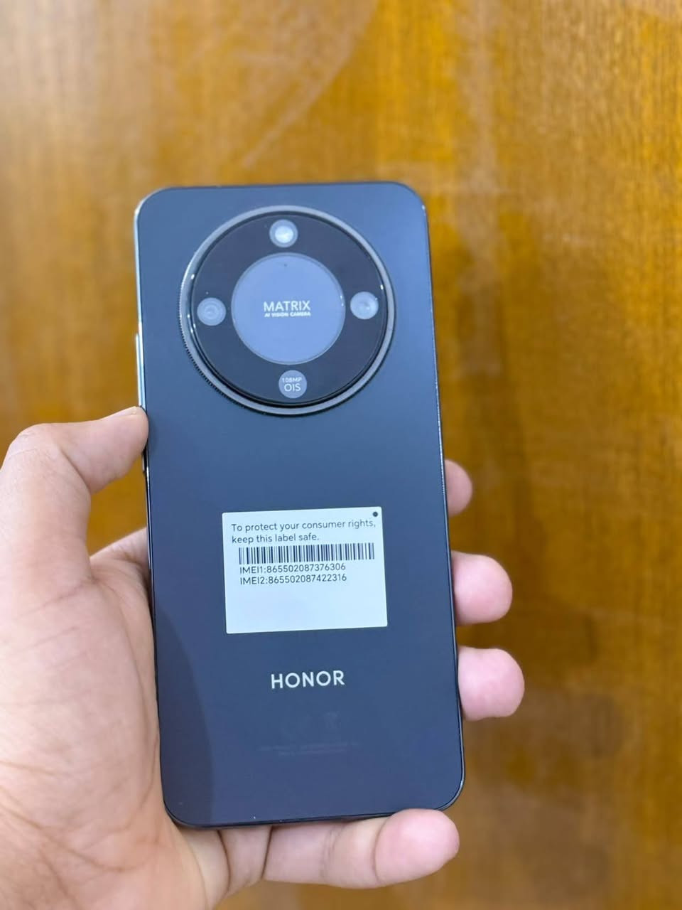 سلام عليكم 
للبيع او مراوس ايفوان فقط 
هونر اكس 9d/5G
اسود  🖤
ذاكره 256
عشوايه 12
بطاريه 8300
ملحقات كامله 
جهاز مكفول من كلشي
للبيع او مراوس 
سعره خاص 
مكاني كوت انوار صدر 
رقم ***********

نص مكتوب في الصور:
- حول الهاتف MagicOS المعالج المركزي Snapdragon 6 Gen 4 اسم الجهاز HONOR X9d ذاكرة الوصول العشوائي ١٢ غيغابايت Honor RAM Turbo ١٢ غيغابايت شاشة بتقنية حماية البصر من Honor ١٢٠٠ X ٢٦٤٠ بطارية السيليكون والكربون mAh 8300 المساحة الفارغة ٢٢٣,٠٨ غيغابايت الإجمالي ٢٥٦ غيغابايت وحدة التخزين الداخلية MTN-NX1 الموديل 10.0.0.204(C185E10R103P1) GPU Turbo رقم الإصدار