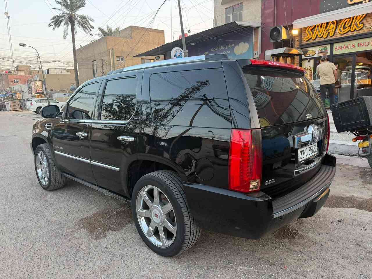 اسكاليد • ٢٠٠٩ • ماشي ٧٠٠٠٠