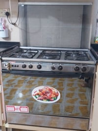 طباخ • للبيع • واتساب