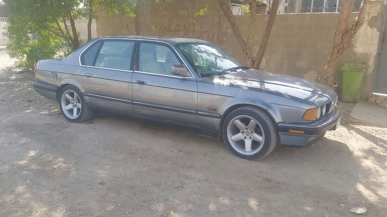 بي ام 730 • موديل ٩٣ • رقم بغداد