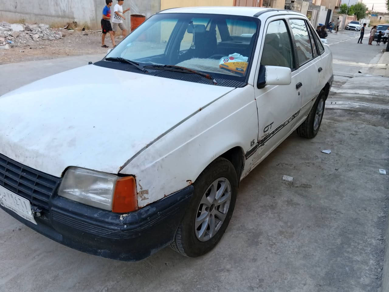للبيع
كاديت 16

مكينة وكير شرط طخم تاير جديد ويل كب 14 وسنوية لي 29 وكابون الكتروني
وبيها شاشة وكامرة ومابيها نقص
وشرط التحويل
السعر 20
للاستفسار الاتصال او واتساب
***********
***********
