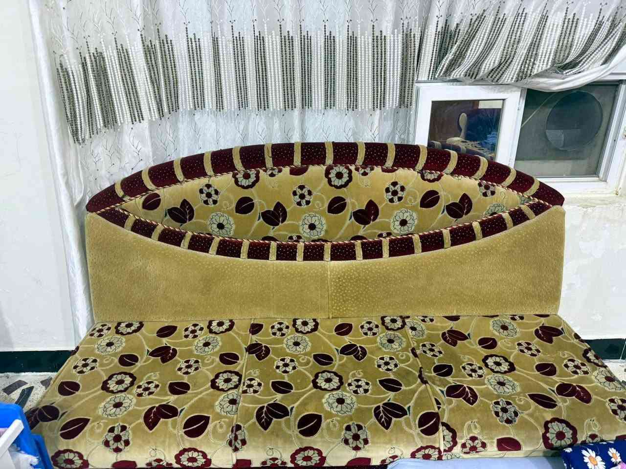 تخم نظيف جدا للبيع الاستفسار على الرقم ‏‪***********‬‏
