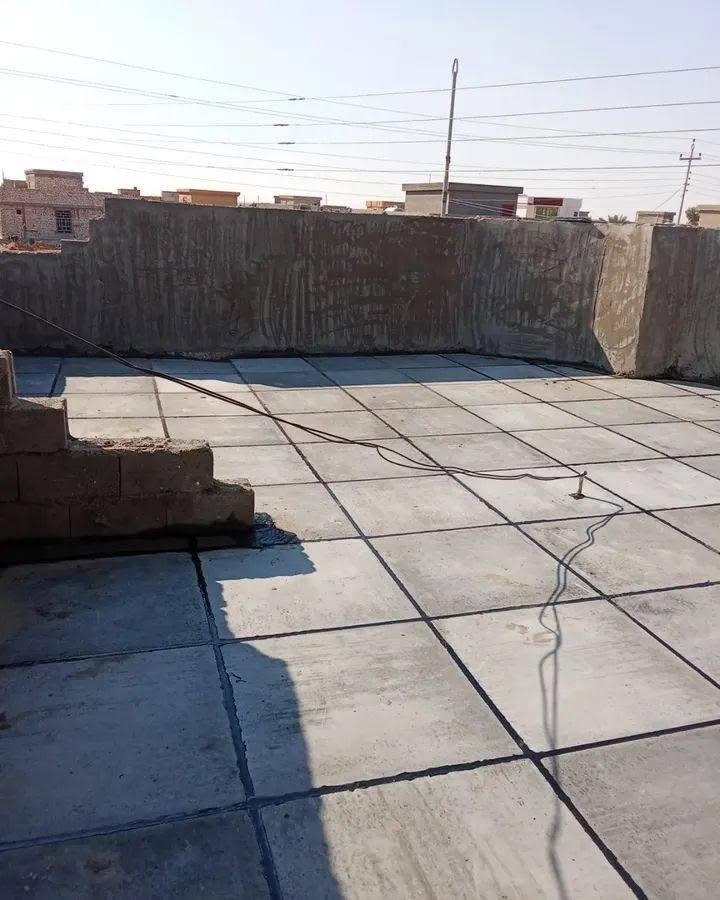 سلام عليكم
نشتغل جير سطح واشتايكر وأيضا تصليح ماستك السطح القديم وجير أساسات نشتغل كرسته وعمل اتريد بس عمل

هاتف.   ***********
