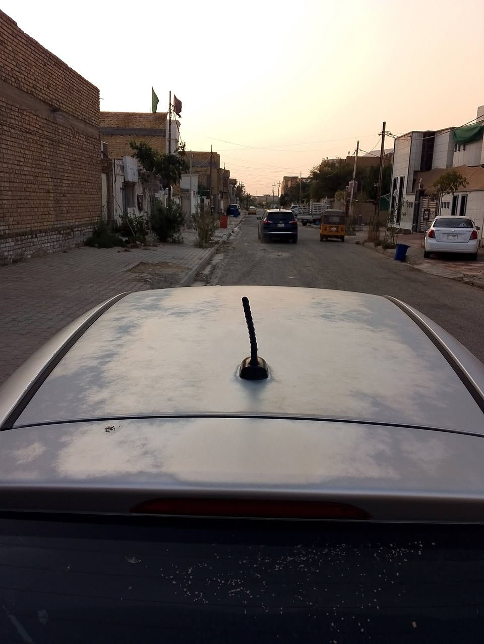 السلام عليكم كيه ريو هاتشباك موديل 13 امريكي كير مكينه مكفول
جارده جهت السائق مثل ماموضوح بلصوره
***********
