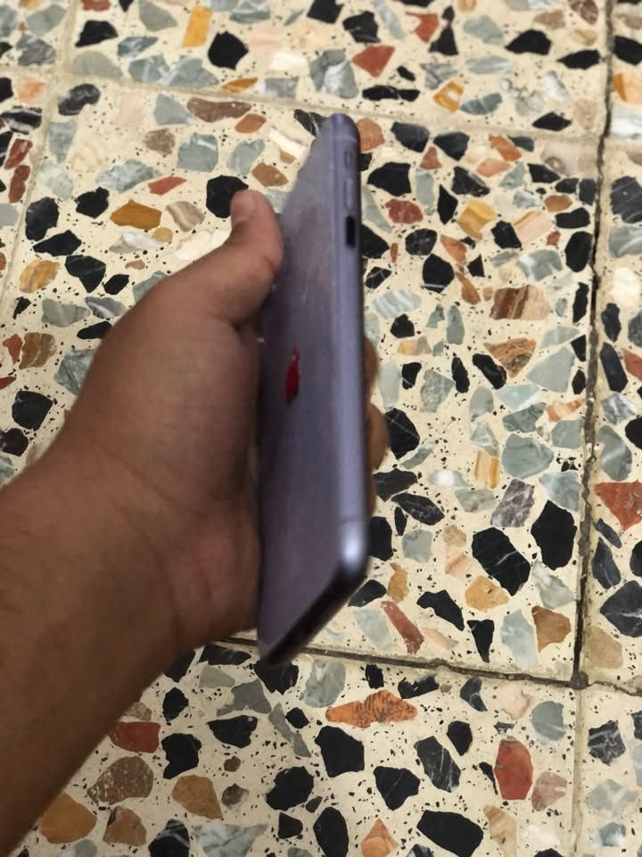 السلام عليكم ايفون ١١ عادي مبدل شاشه وضهر وبصمه واكفه وضهزه مفطور سعره ١٣٥ الف قفل الكمرات مره ثابتات مره يهتزن يرادلهن مغناطيس ذاكره ١٢٨ بطاريه ١٠٠ مكاني سماوه /تصال***********
