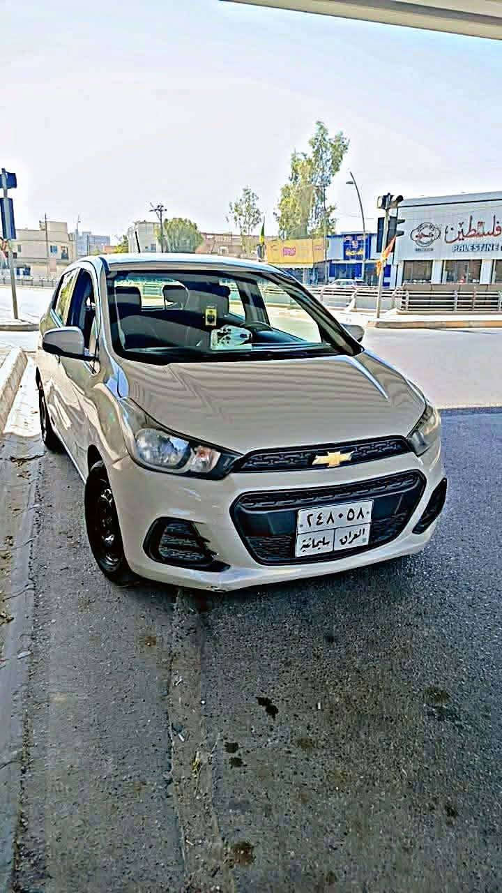 ..... شوفرليــــــت سبــــــارك
موديـــــل ...2017 .. خليـــــيجي ..فول .. كير اوتوماتيك 
 محــــرك 14 .. تبريد ثلج سيارة جاهزة 
 رقم سليمانية سنويه منتهية 
 لون ميميــــز كريمي 
 تفاصيــــل مكتــــوب بلسونر لا اتخبر ادكول شكو بي رجاء 
 مكـــــان السيارة كركوك 
 السعـــــر ... 70 ورقة قفل قفل .. وعليه غرامة 450 الف ينزل من السعر شرط التحويل 
 ***********...
