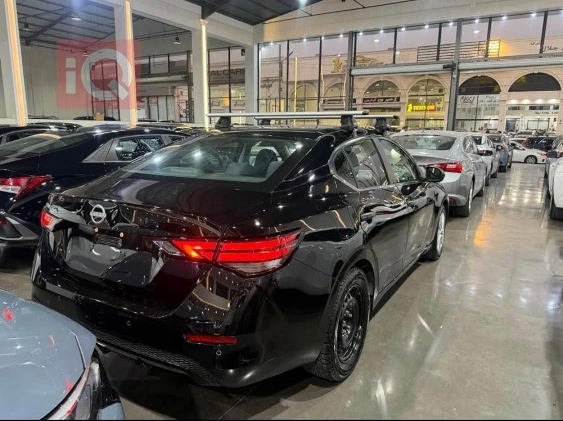 Nissan sentra 2024 S 
‎وارد كندي 
                                                 بجم خلفی كبس
                                    بصمة شغال شاشة كاميرة 
                                      كشنات هيتر اوتو هولد 
                                       رادار امامی جانبی خلفی 
‎ایكو سبورت 
Carpllay 
‎ماشیە ٩٠٠٠ میل 
‎جاملغ سائیق صبغ مع نص باب سائيق بدون دواخل ايرباك ستيرن و بردة طاك مرجع سيستم
                          صورة حادسة موجود بالمنشورة 
‎رقم كاتی مدة رقم ٣ شهر
‎سعر ١٢٢ و بیە مجال 
***********
‎واتسئاب *********** أربيل, العراق
