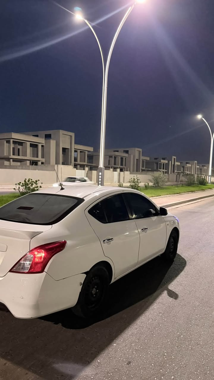 نيسان صني • ٢٠٢٢ • ٩٠٠٠٠ كم