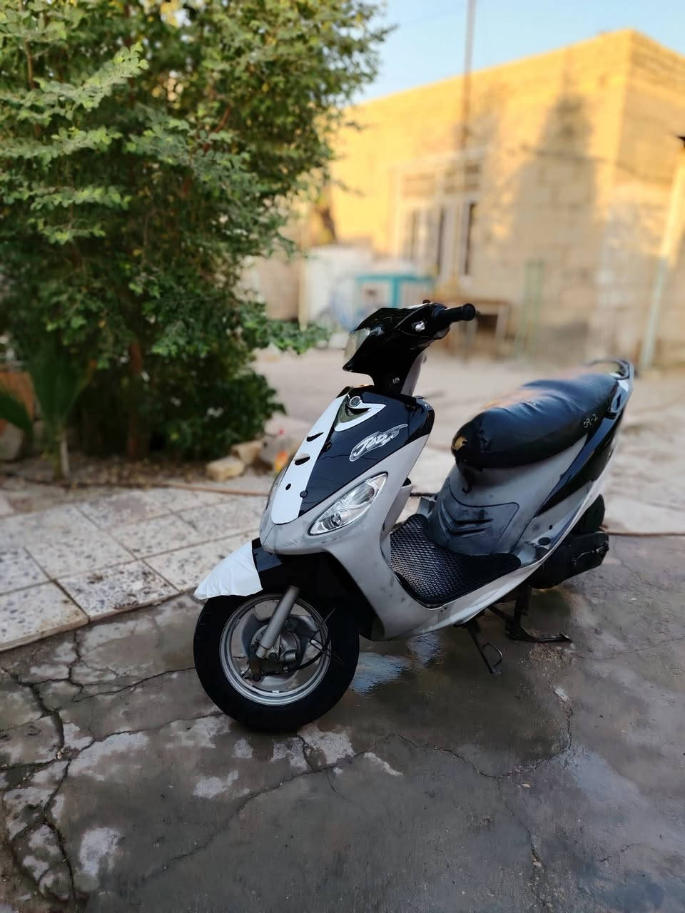 ماكس لبيع دراجه فول نضافه حاوي قبل 10 نازله من رمبه برغي ما فتوح بيهه نكرت سلف سعر 950$وبيهه مجال بصيط ***********
