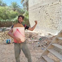 من الموصل وشغلي بغداد اشتغل في بغداد اشتغل كبالت تصعيد رمل جص تنضيف شي...