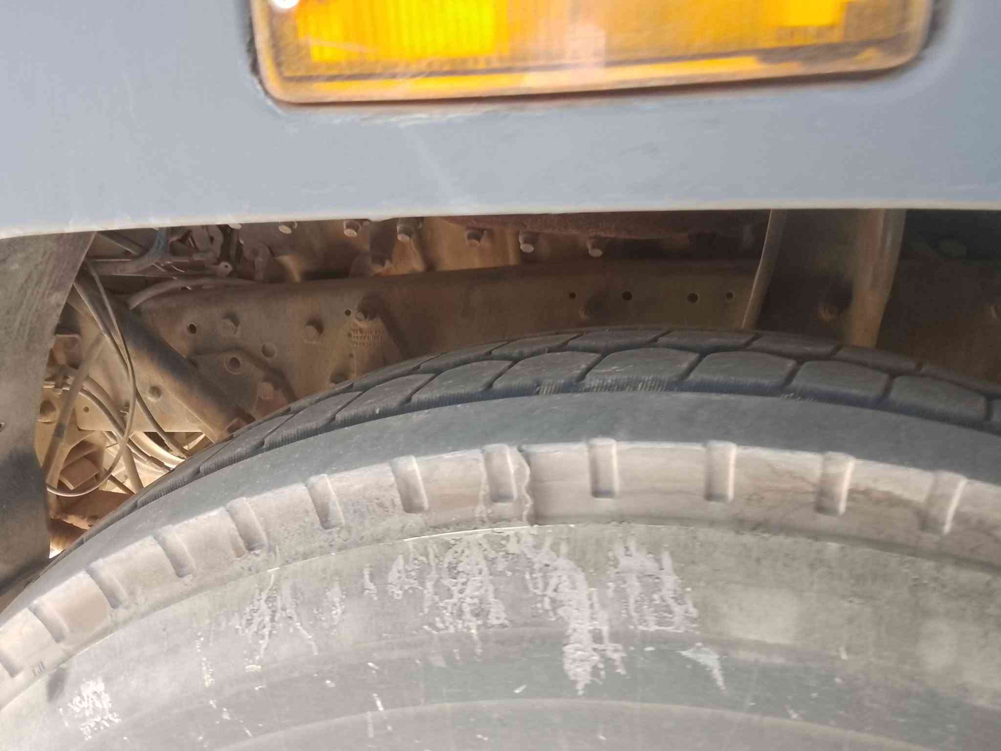 مرسيدس • ١٩٩٢ • قلاب