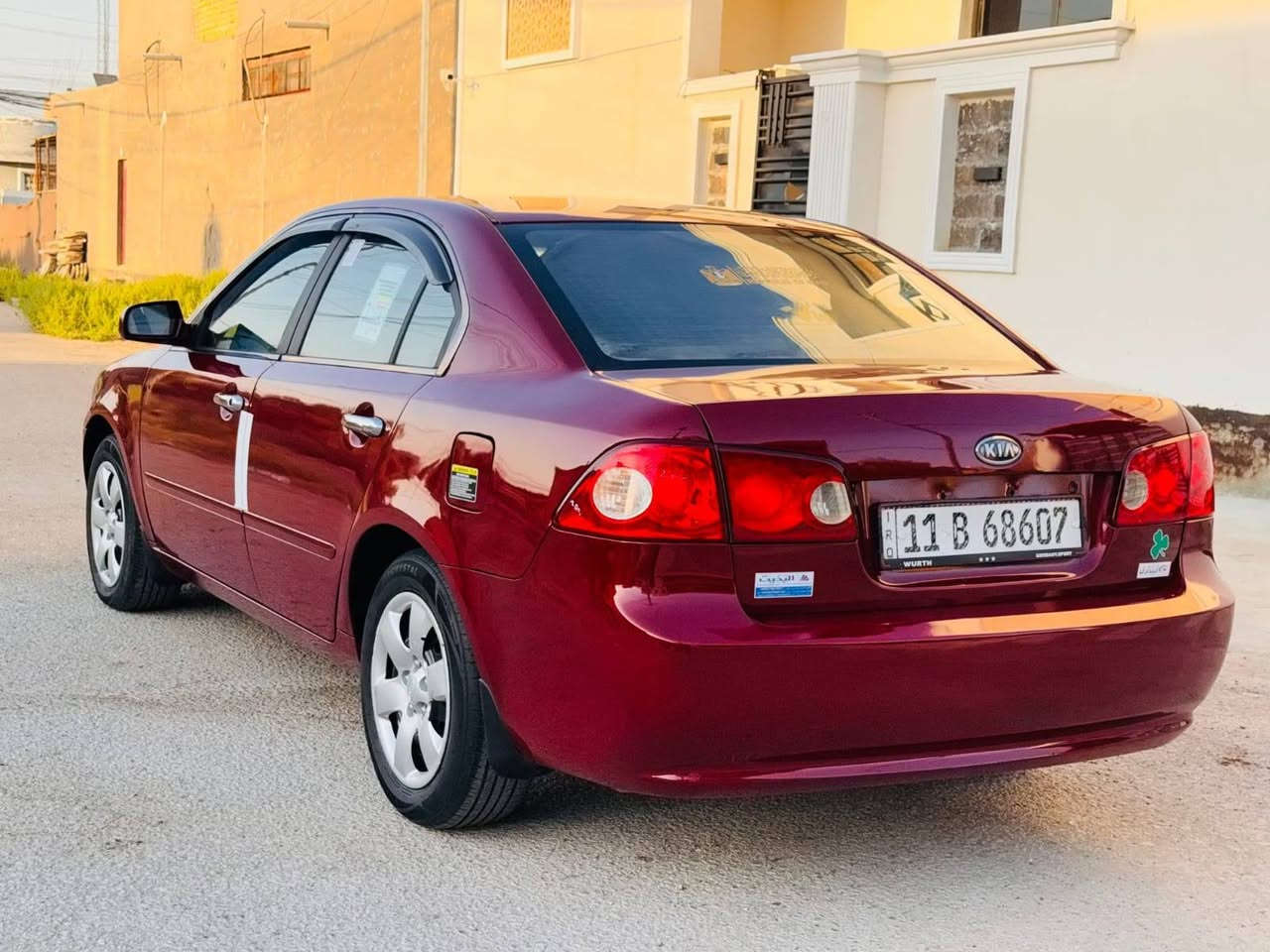 السلام عليكم
اوبتما 2007 أمريكي 
رقم بغداد انكليزي باسمي شخصيأ تحويل مباشر هزه ولسنويه جدد 
مكينه 2400 //كير 5 نمر 
(كير ومكينه مكفولات) 
تبريد ثلج (كمبريسر وراديتر جدد مبدلهن) ❄️ 
حداديه جديده امامي وخلفي ++تخم تاير جديد 
كهربائيات كلها شغاله مابيها نقص ابد. ريمونت سنترلك 
5 تجاوي 
السياره ليبل واحد بدون اي تبديل؟؟ 
حادثها جاملغ خلفي بدون حوض او تصليح فقط شي بسيط بالجاملغ 
(صبغ عام جماليه أثر جراد فرن درجه اولى موهيج صبغ عادي وبالواقع احلا من الصور) السياره جدآ جدآ نضيفه ماشالله ومتعوب عليها وجاهزه من كلشي 
السعر 88 وبيها مجال حك الضيافه شي بسيط فقط 
والسوك كلشي بي اخوان
مكاني بابل محاويل والشراي يتصل على الرقم *********** 
***********

88 ومجال بسيط فقط

