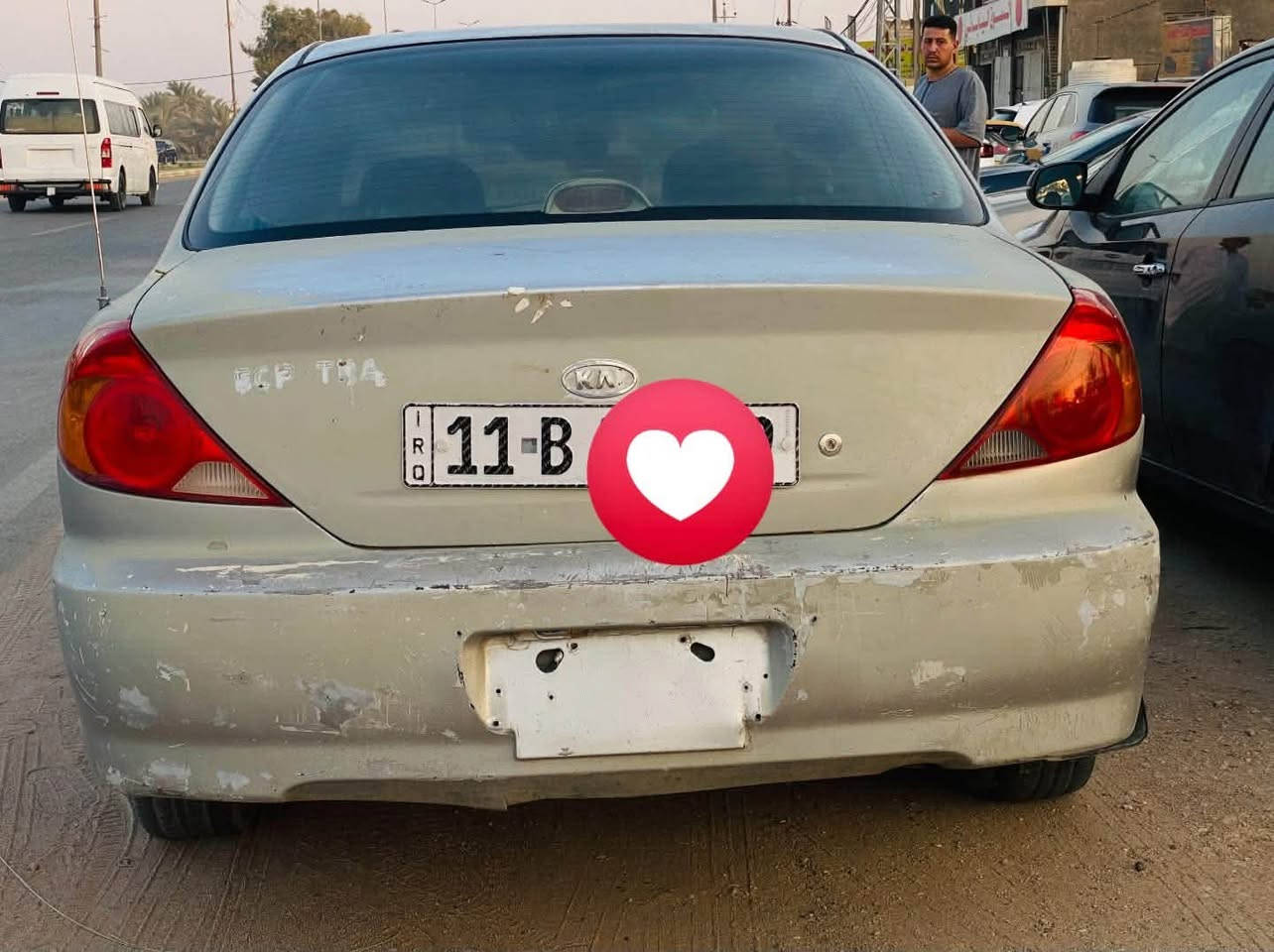 سبكترا ٢٠٠٤ للبيع مكينه وكير بحالة جيده محتاجه ترتيب السعر ب٢٢ بيها مجال بسيط للاتصال ***********
