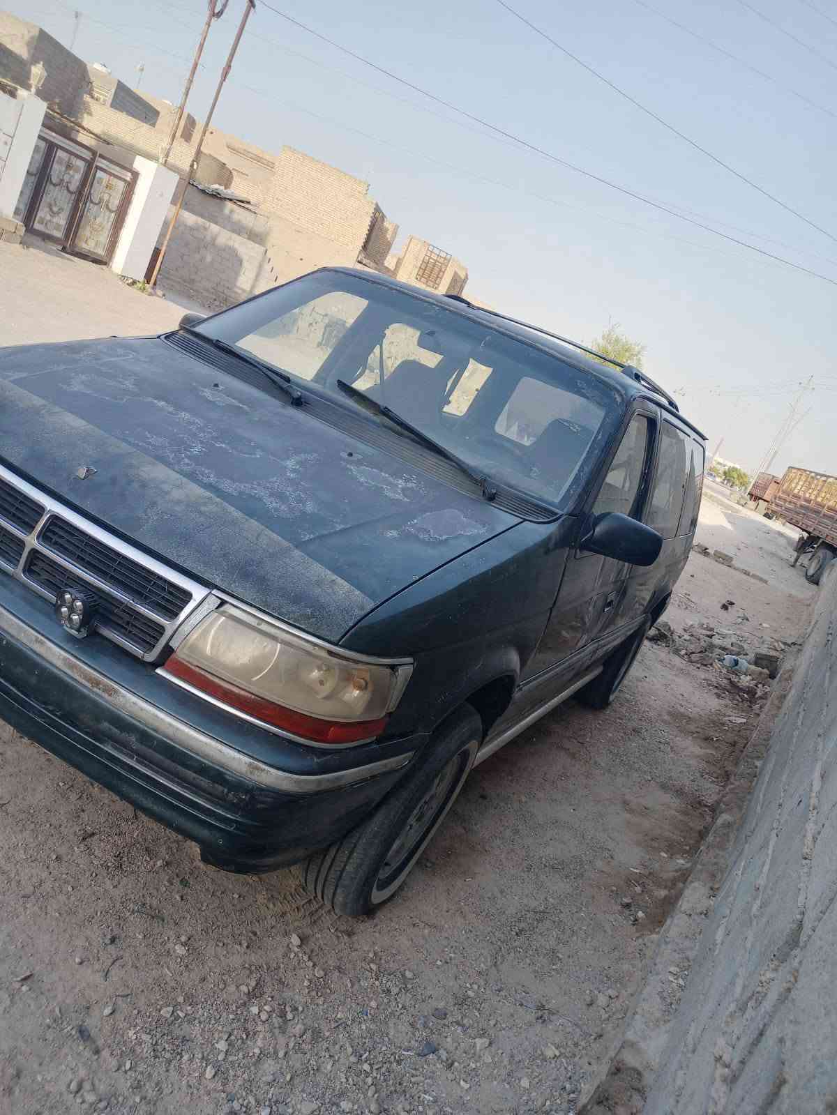 سلام عليكم اخواني
سياره للبيع او مراوس النوع دوج كلايزر موديل 1993 تحويل مباشر
سياره عضمته حلوه مابيها اي نقص كهربائيات كامله تخم تاير
 سياره بلاديه فول رقمها انبار عطلها كيرها كايم ميكانيكي سعرها 30 بيها مجال // مكان الفلوجه شارع 60

***********  / واتساب اتصال ماسنجر متواجد
