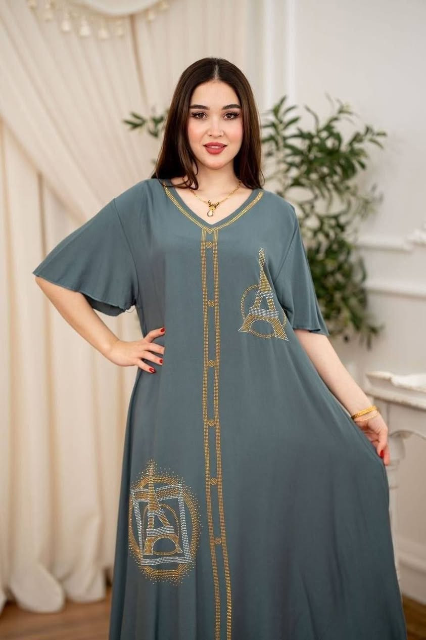 درازن اخيره 

✅ دشداشة نسائي 

✅الخامه كشمير ساده مطعم ستراس درجه اولئ 

✅القياسات  2XL.  3XL  4XL. 5XL

✅اقل طلب درزن 

✅سعر الدرزن  12 قطعة 👈 70 آلف فقط 

توصيل الى بغداد 5 الف ومحافظات 6 الف 

للحجز  واتساب .
***********

