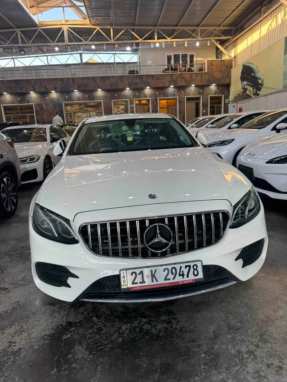 مارسدس 2018 E300 فول مواصفات رقم سليمانيه باسمي مكاني بغداد السيديه بيع نقد او اقساط حسب الاتفاق للاستفسار ***********
