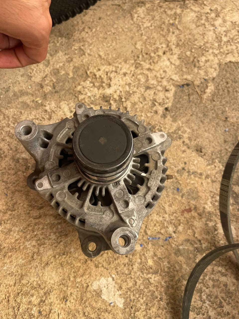 داينمو مال جيب رانكلر v6 الي يفيد يدخل خاص

