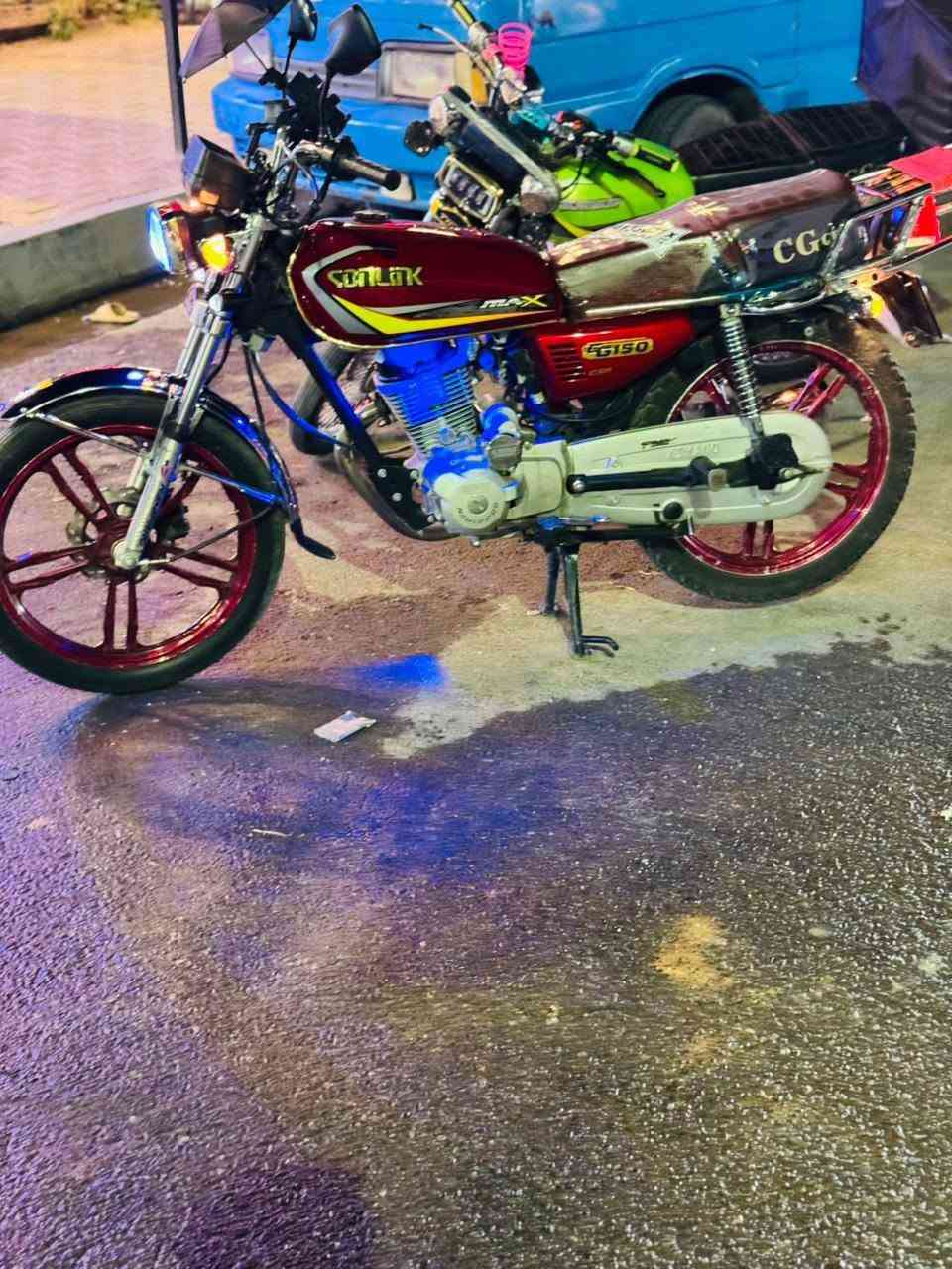 السلام عليكم 
مكلف بل نشر محمد حساني 
***********
موطور للبيع نامه برو سلف موديل 2021
سلف هندر اشاير شغاله دبل اشاره دبلا وره شغاله دبلات جدام شغاله كيج شغال بكلايت لايتات موطور خير من الله شلعه معدل كلشي بي شتريد  كامل ويل كب مقص باب اول الموطور مال جناي شرط كلشي بي شرط تجي تجيك ابعينك  السعر 575 قفل قفل

