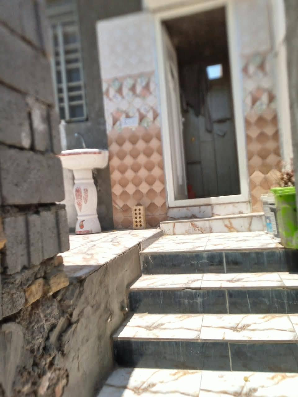 طابق ثاني • حي الجولان • غرفتين