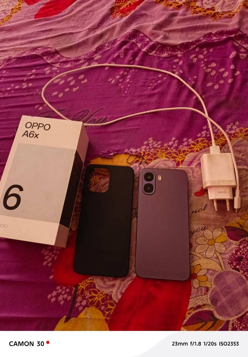 السلام عليكم oppo A6x للبيع شبه جديد التلفون كلشي ما بي واي كسر ما بي بس بل لزكة مال الشاشة بطارية6100 السعر خاص مكاني ناصرية حي الجوادين للستفسار ***********
