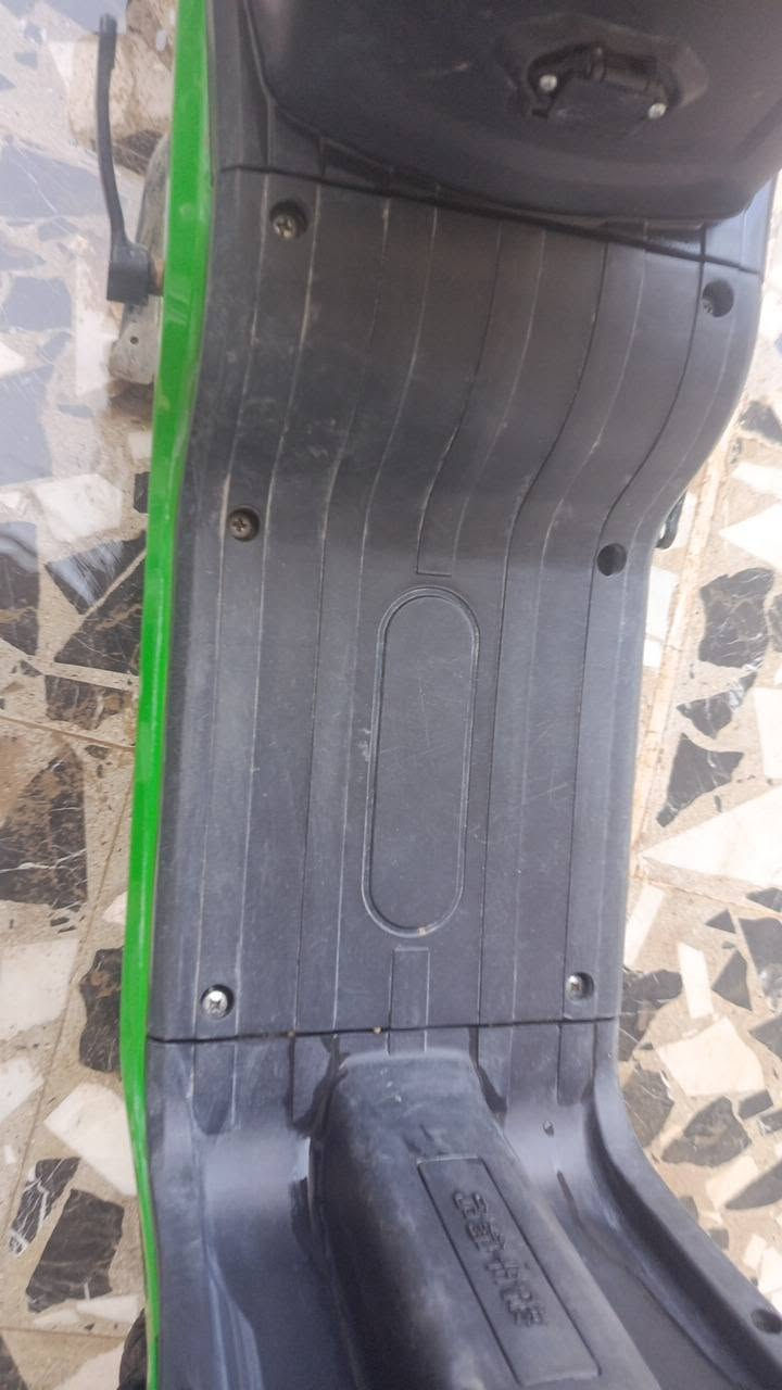السلام عليكم دراجه شحن للبيع نضيفه بسعر مناسب 3500 وبيه مجال مكلف بل نشر حله +9647829366650
