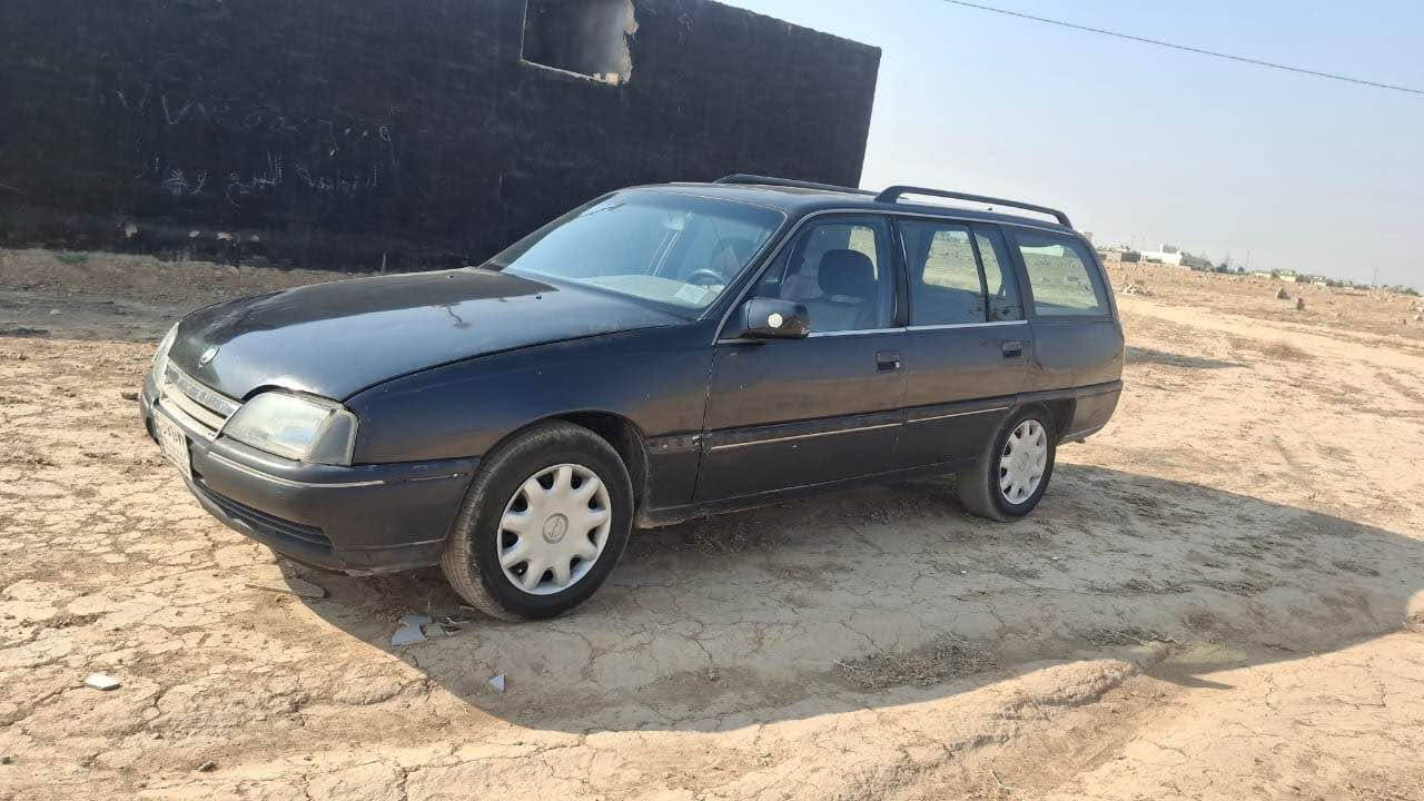 السلام عليكم اوبل استيشن موديل 1990 رقم كركوك مشروع وطني بطاقه بانزين كير محرك بشرط صدر امامي خلفي شرط تخم تاير جديد سعر 27 وبي مجال 
*********** كركوك, العراق
